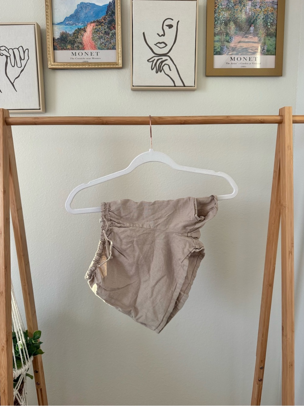 Brandy Melville Linen Shorts